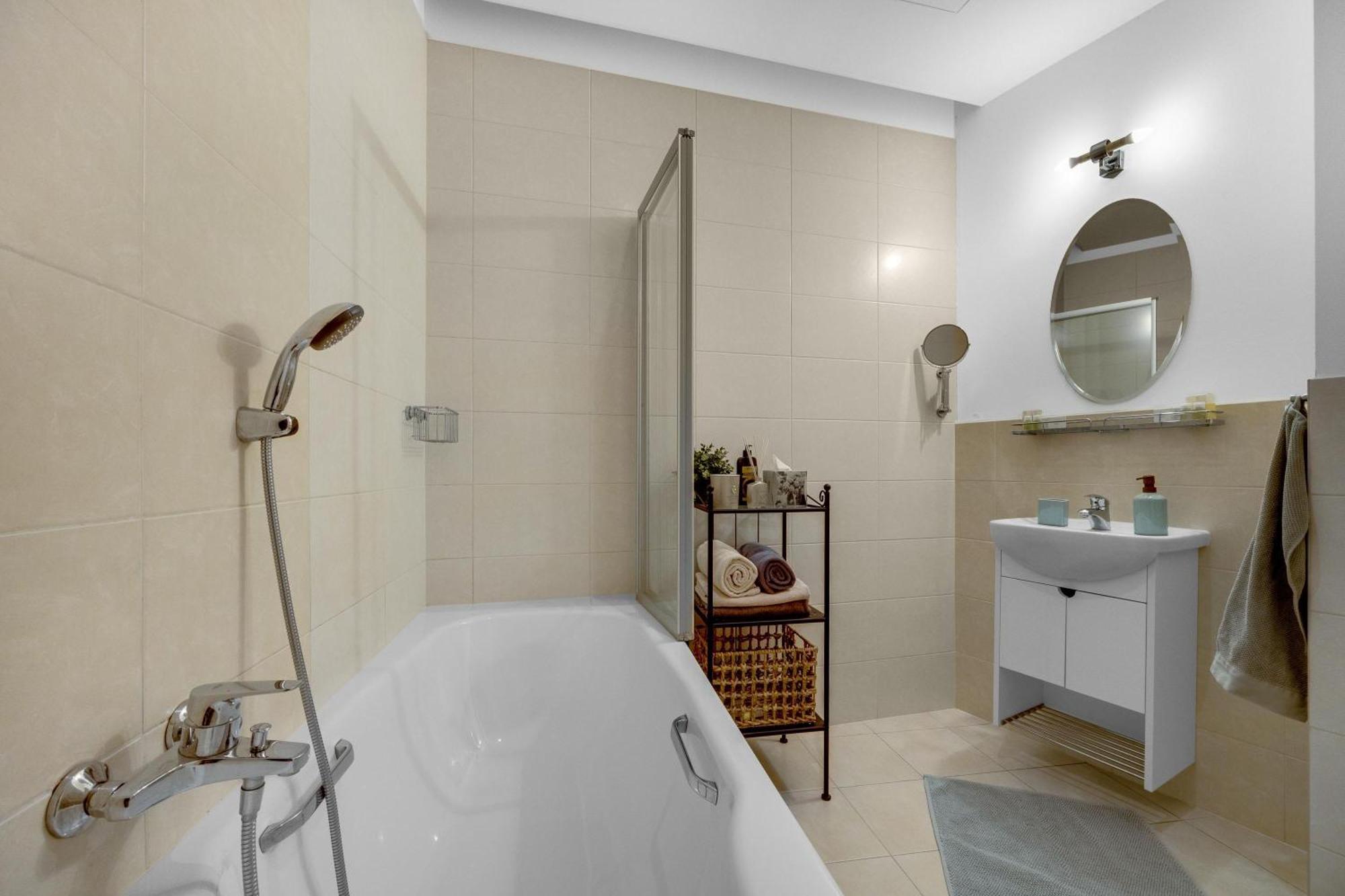 Revon Art-Deco Apartment Laurinska Bratislava Luaran gambar